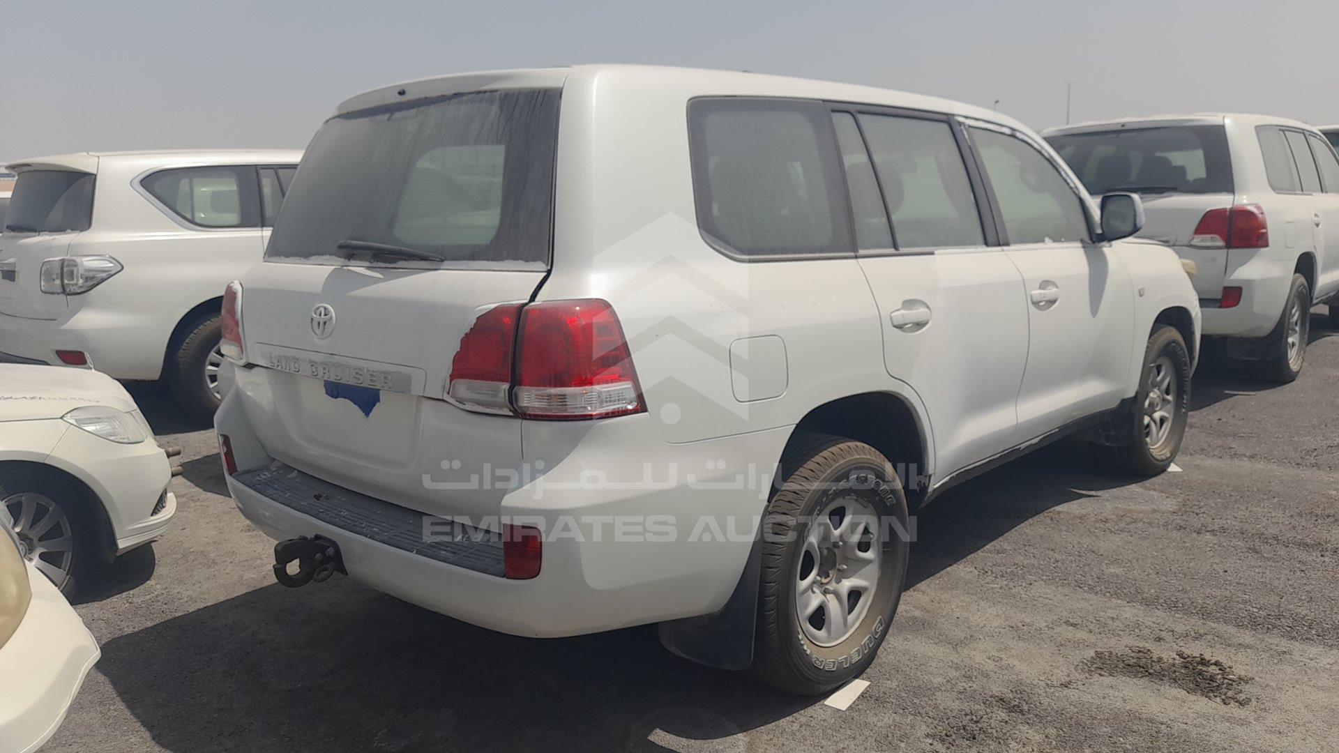 2011 TOYOTA LAND CRUISER VIN: JTMDU09J4B4044435