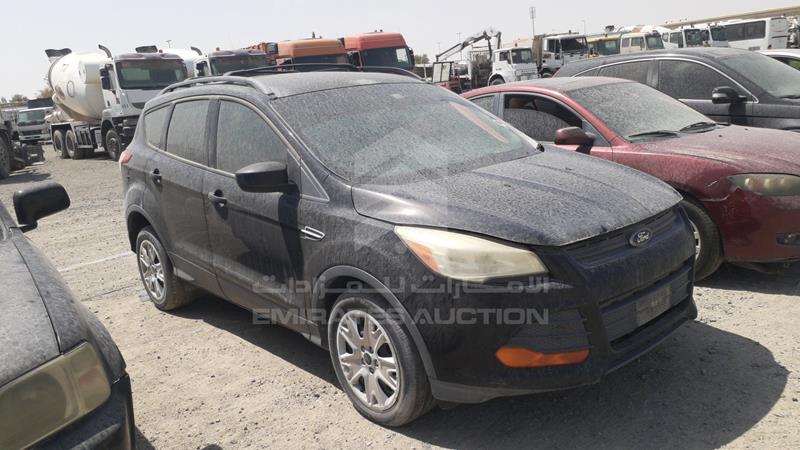 1FMCU0F70EUC03424 Auction: EmiratesAuction Lot: 405470 1FMCU0F70EUC03424 Ford Escape 2014 BLACK Photo 10