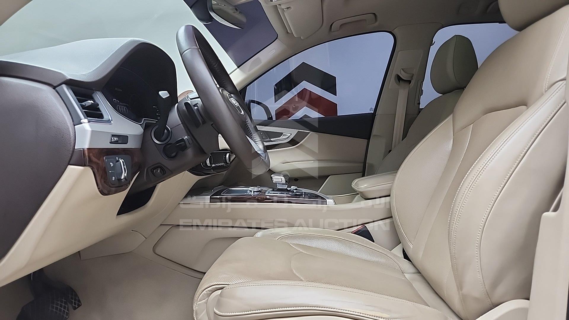 2018 AUDI Q7 VIN: WA1ZZZF72JD004402