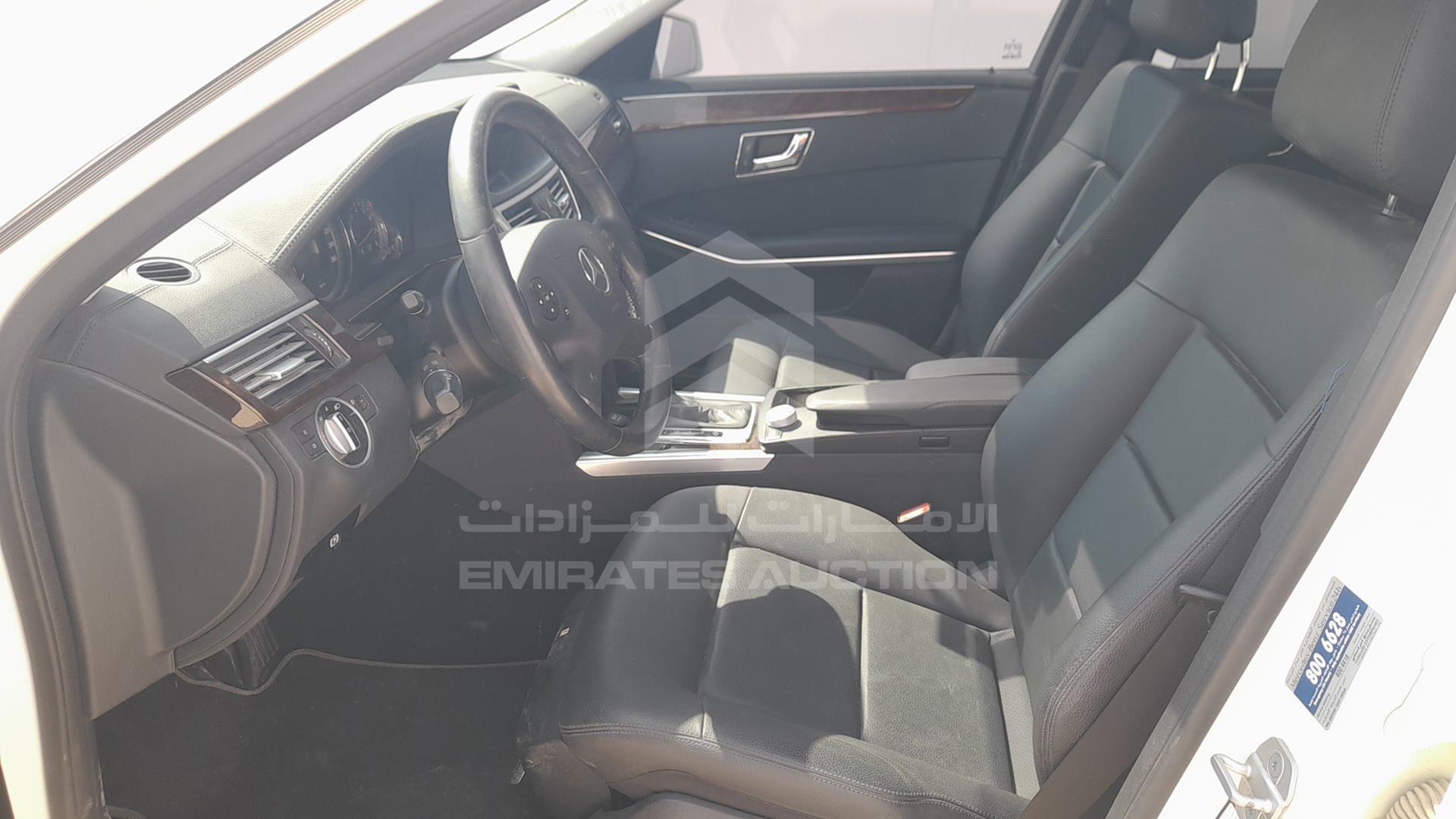 2011 MERCEDES E 200 VIN: WDDHF4JB3BA411954
