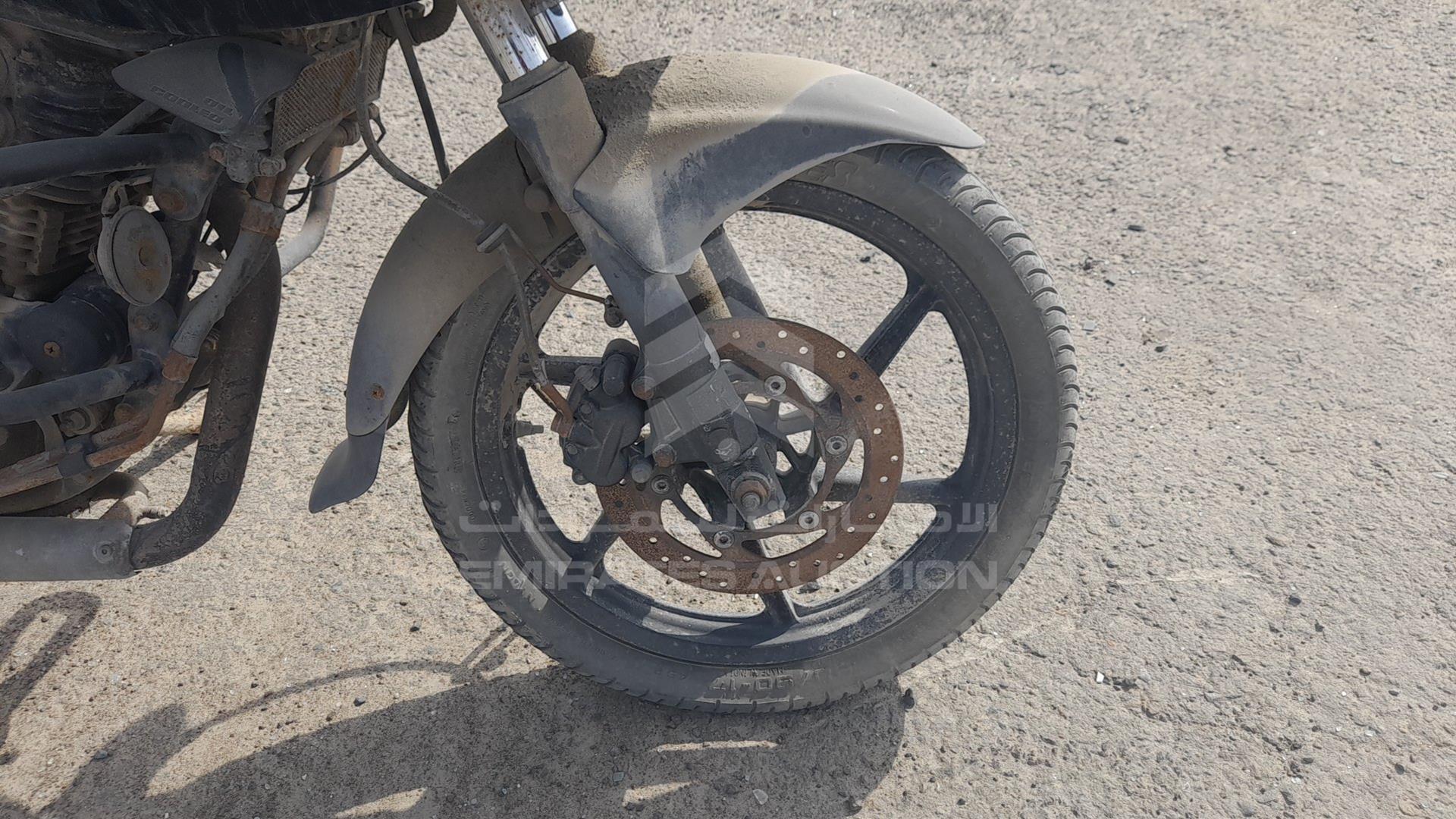 2011 BAJAJ --- VIN: MD2DHDKZZTCE72120