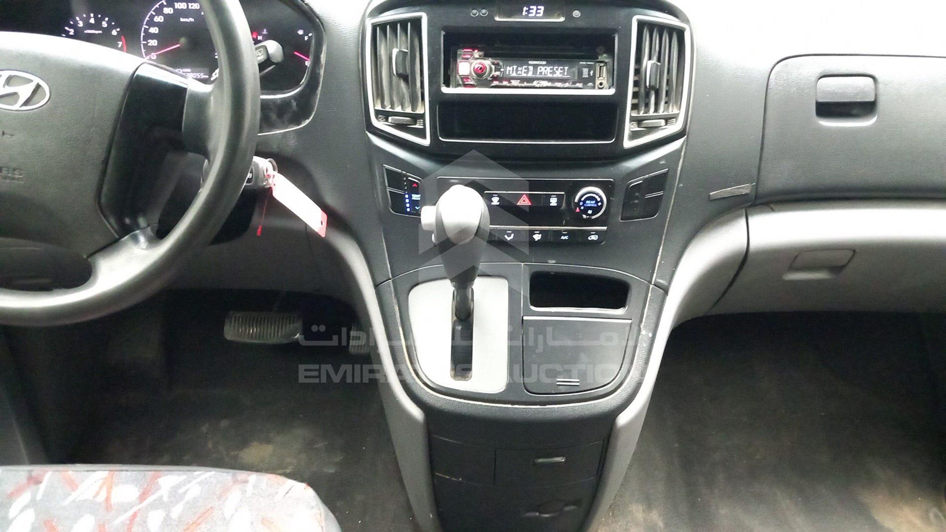 2017 HYUNDAI H1 VIN: KMJWA37R7HU866337
