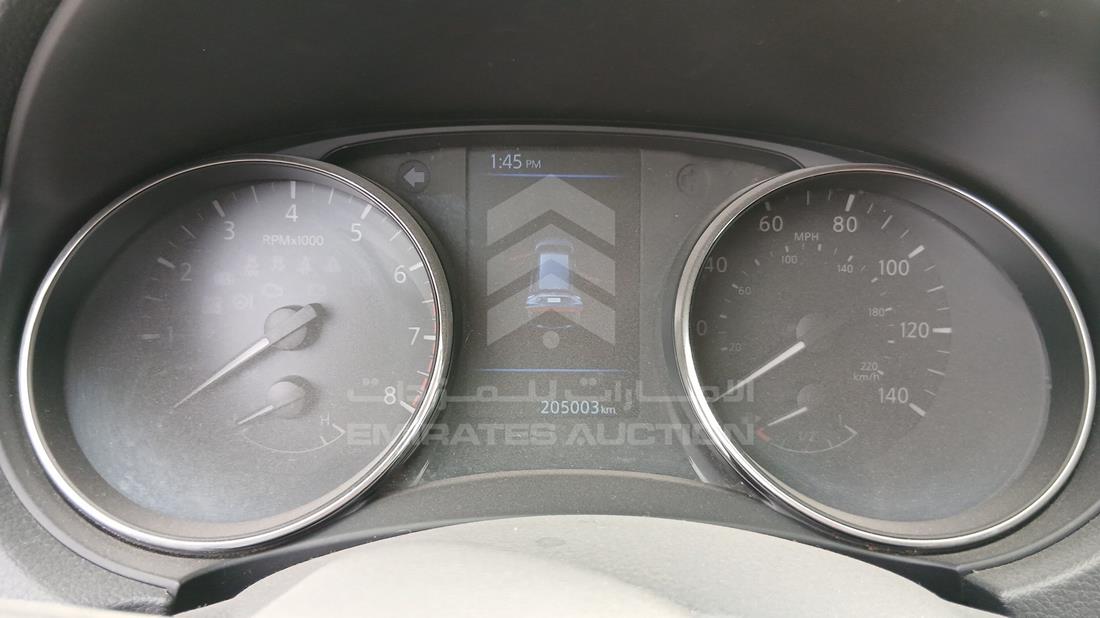 2020 Nissan Rogue — Speedometer & RPM Gauges — Photo 14