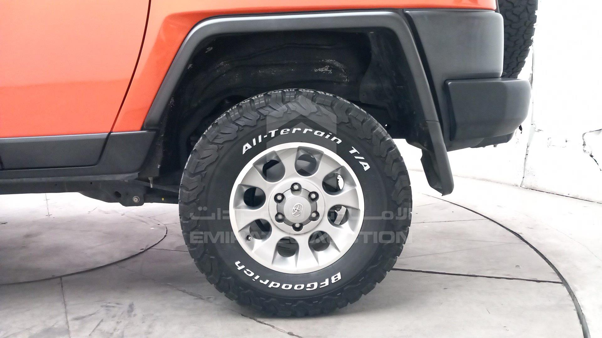 2013 TOYOTA FJ CRUISER VIN: JTEBU11F7DK151283