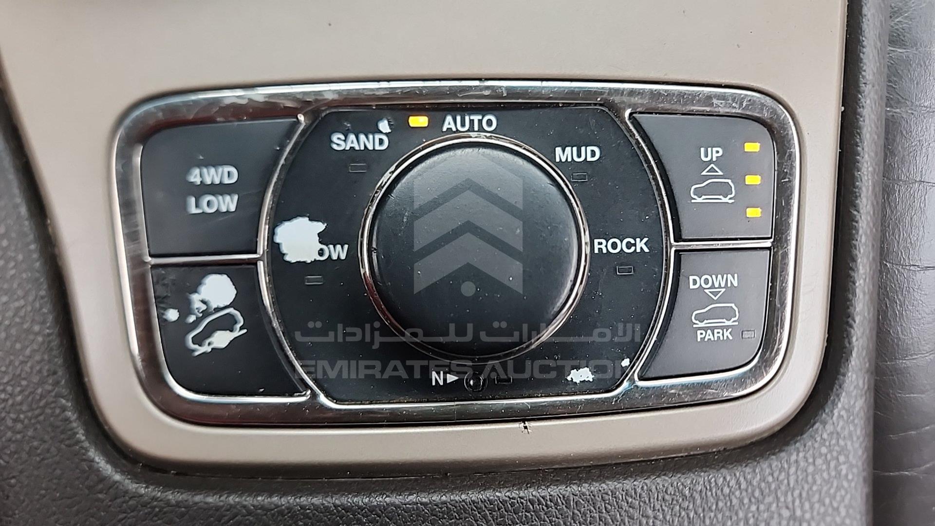 2015 JEEP GRAND CHEROKEE VIN: 1C4RJFJT6FC666528