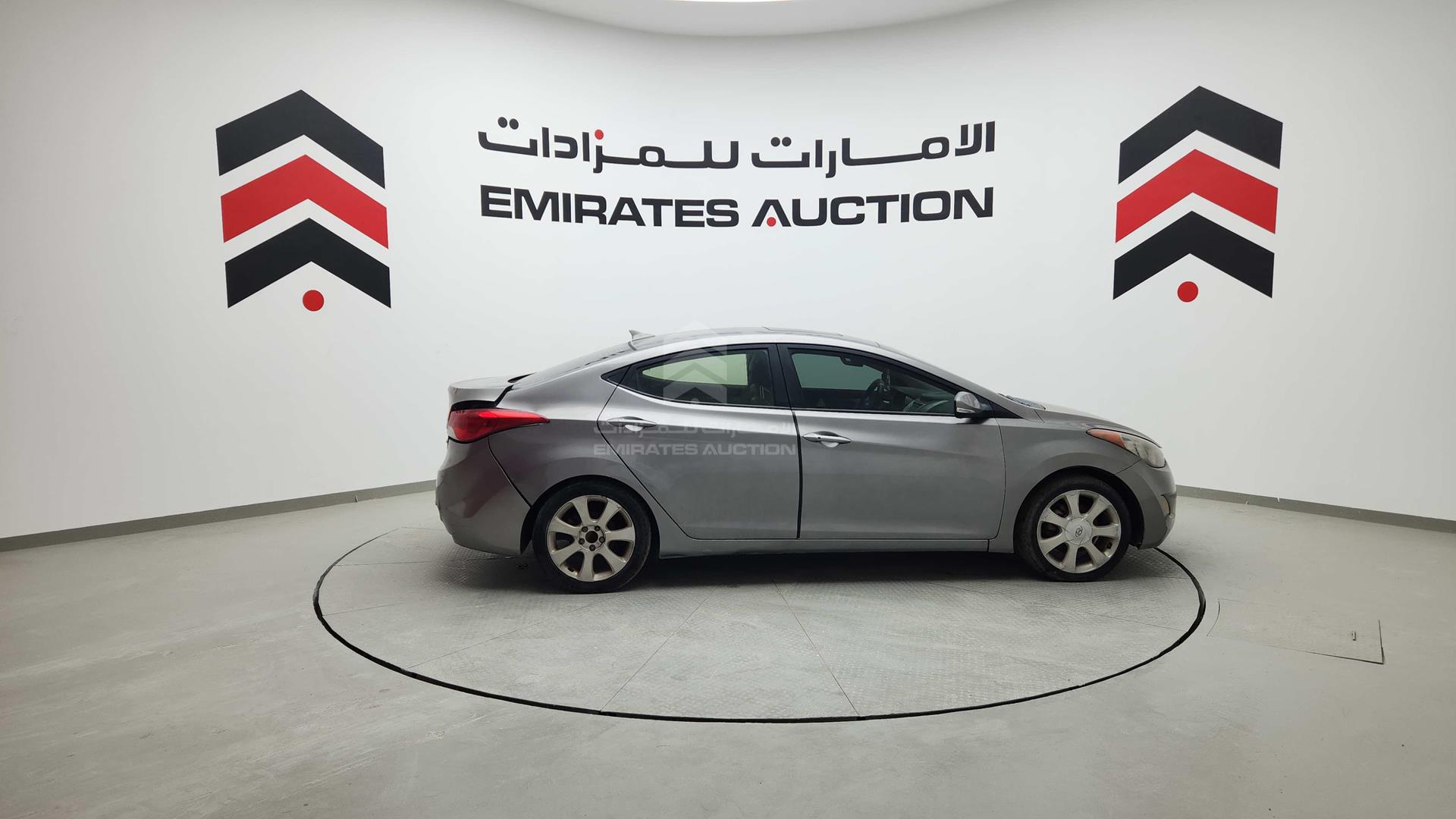 2011 HYUNDAI ELANTRA VIN: KMHDH4AE2BU081960