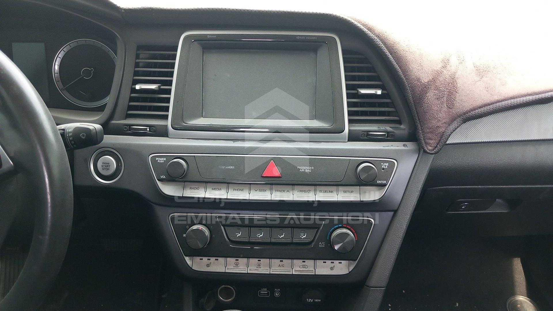2018 HYUNDAI SONATA VIN: 5NPE34AF8JH683707