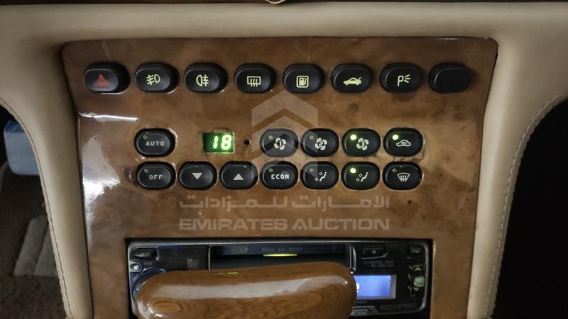ZAM337B0000331534 Auction: EmiratesAuction Lot: 431370 ZAM337B0000331534 Maserati Quattroporte 1997 RED Photo 17
