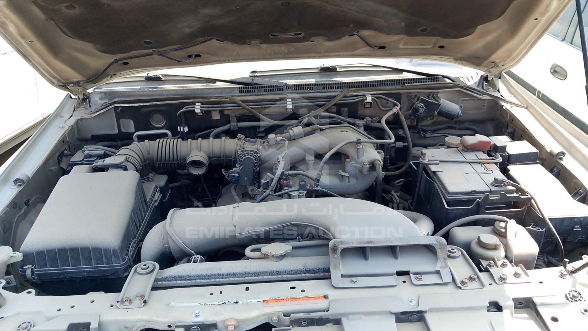 2009 MITSUBISHI PAJERO VIN: JMYLRV93W9J708703