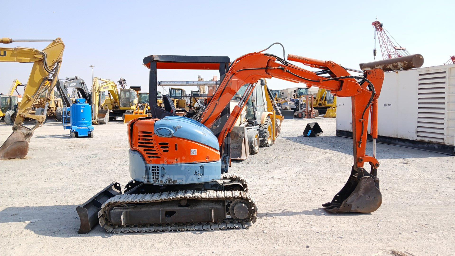 2008 HITACHI EXCAVATOR VIN: HCM1LH00V00020154