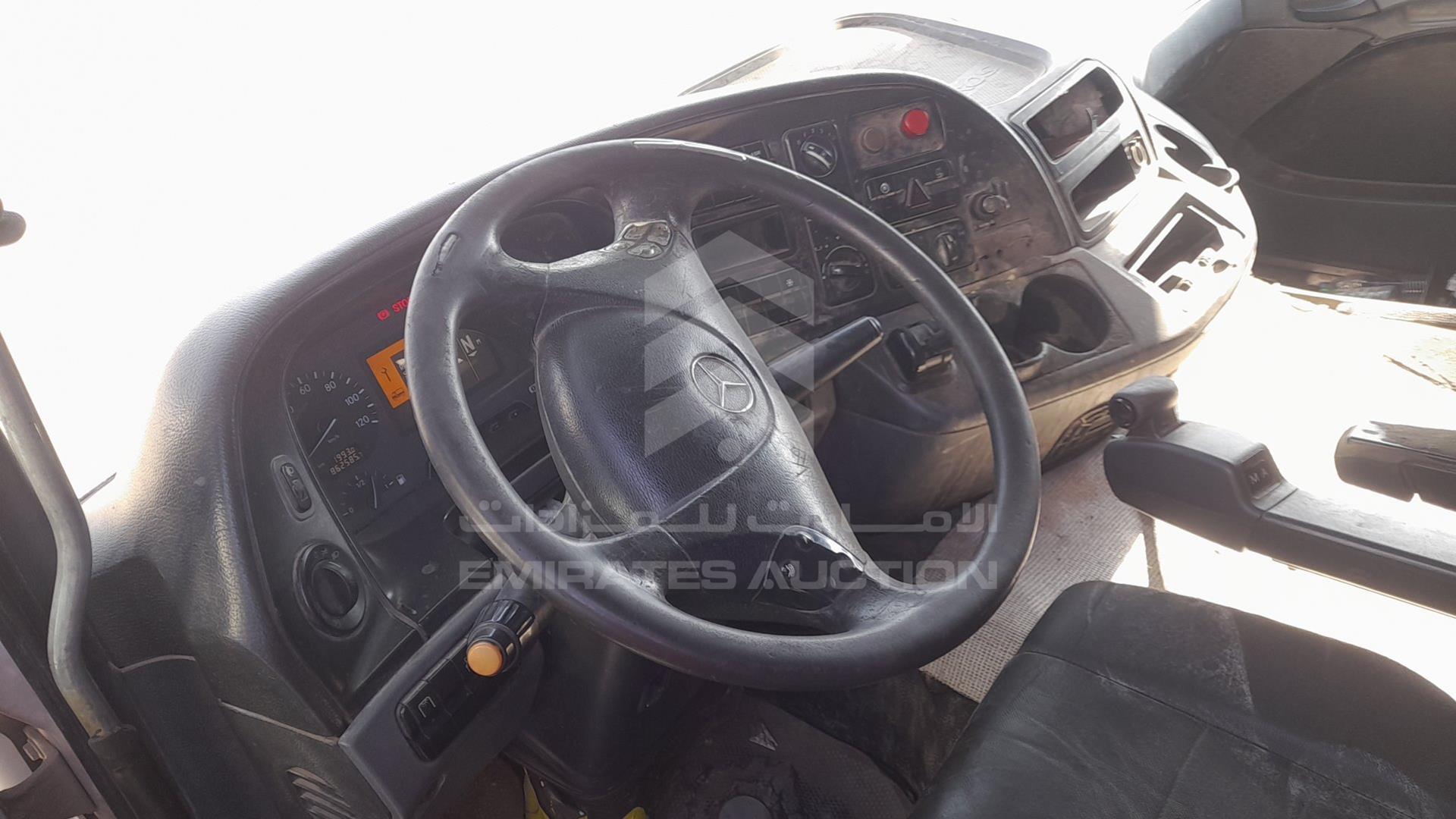2008 MERCEDES ACTROS VIN: WDAKHCAAX8L280324