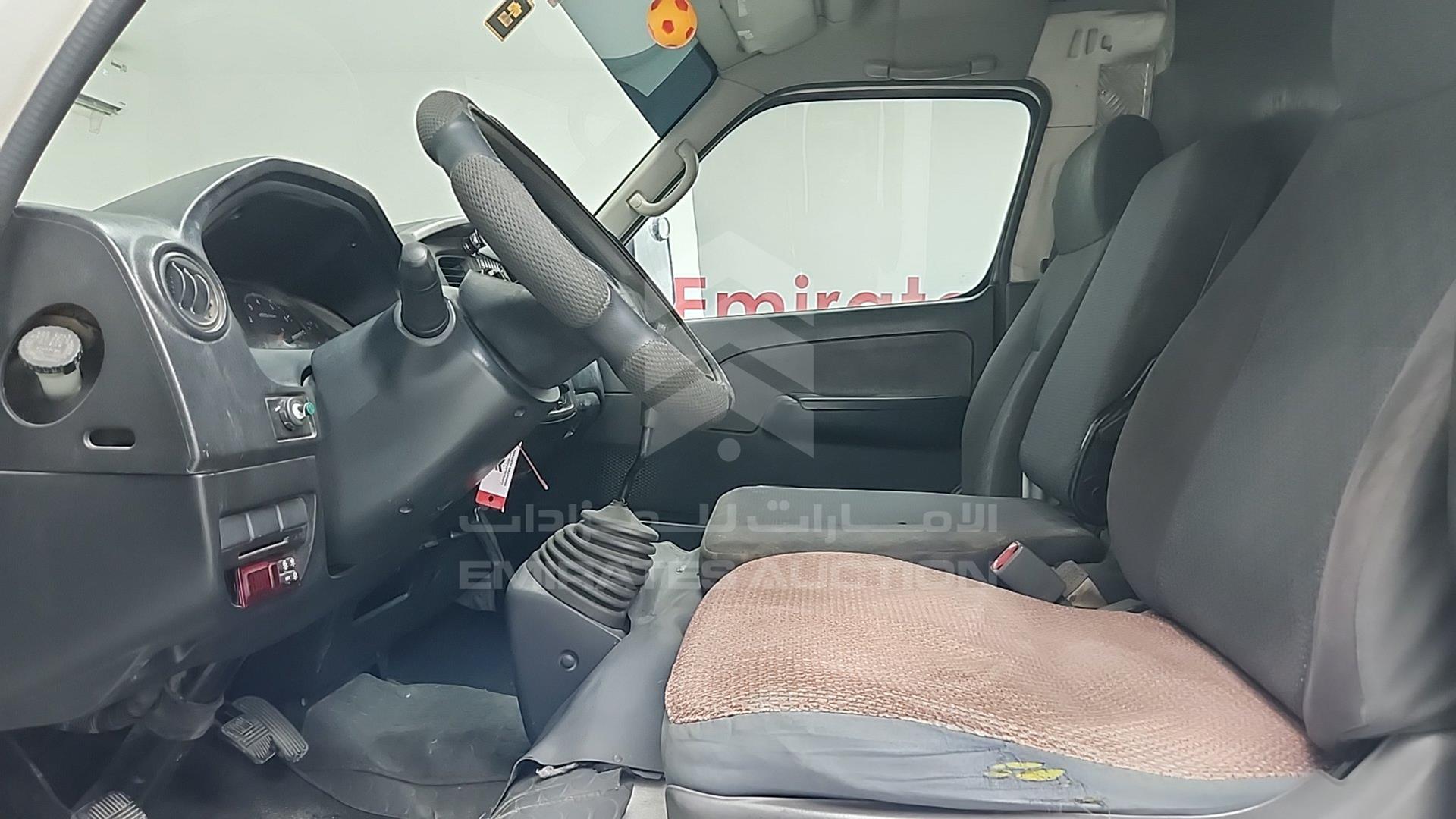 2009 NISSAN URVAN VIN: JN6AE53SX9X010195