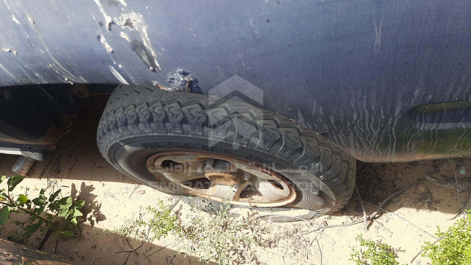 2001 TOYOTA HILUX VIN: JTFDE626810064268