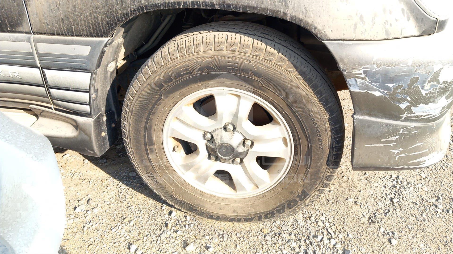 2003 TOYOTA LAND CRUISER VIN: JTEHJ09J435081616