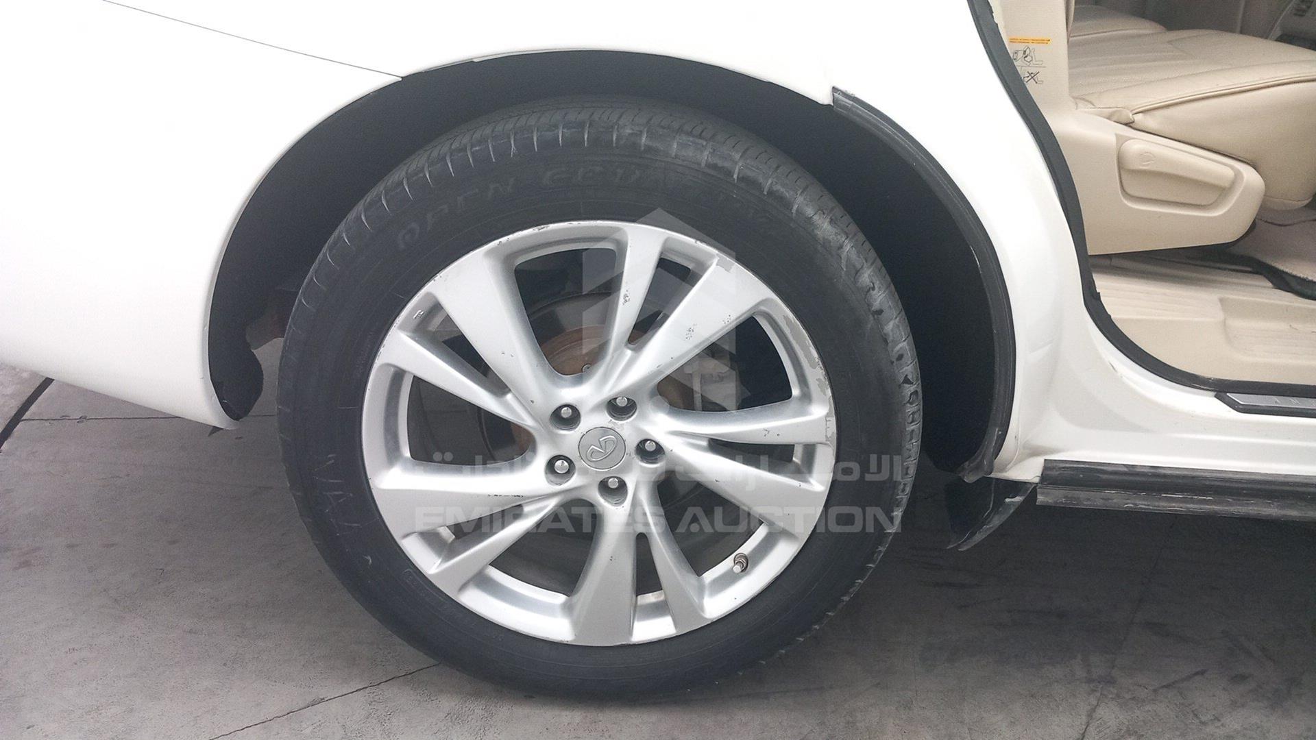 2013 INFINITI JX 35 VIN: 5N1AL0MM5DC331083