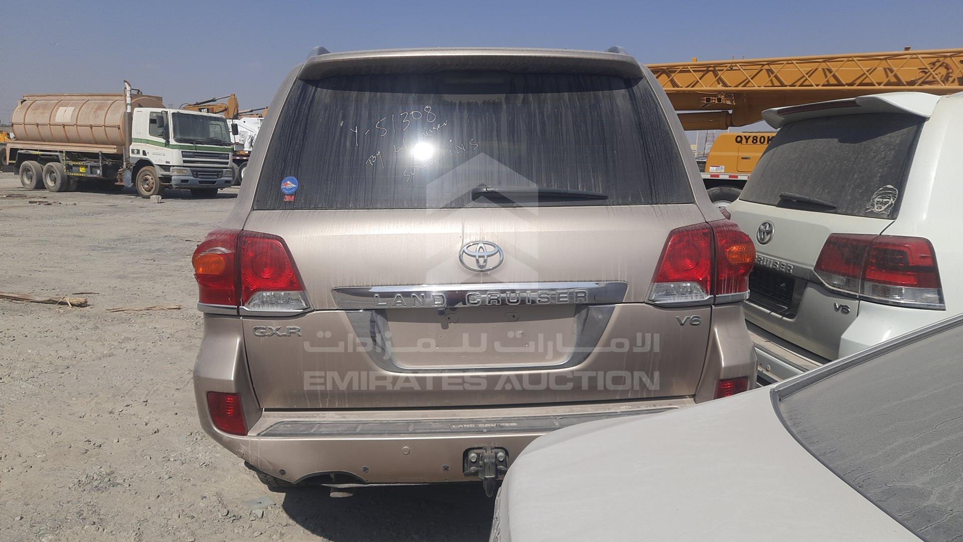 2015 TOYOTA LAND CRUISER VIN: JTMHU09J8F4106121