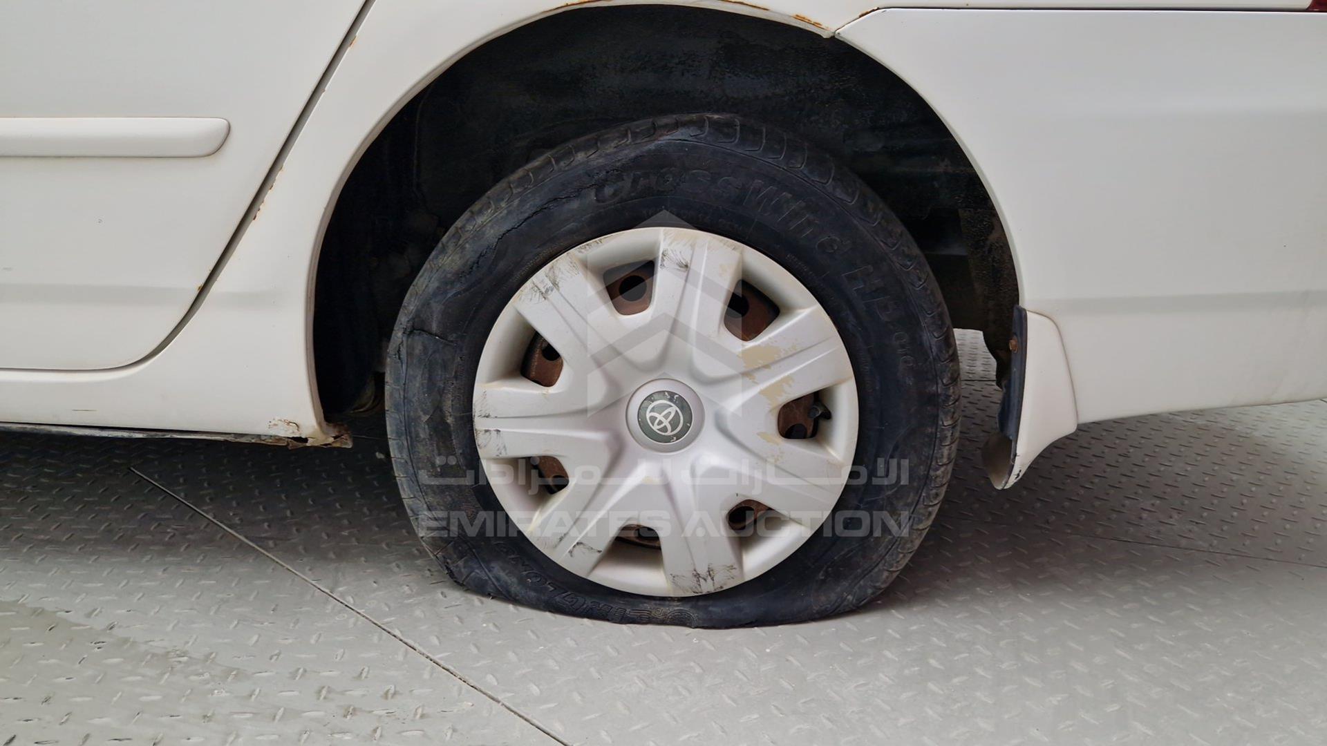 2003 TOYOTA COROLLA VIN: JTDER23E330106252