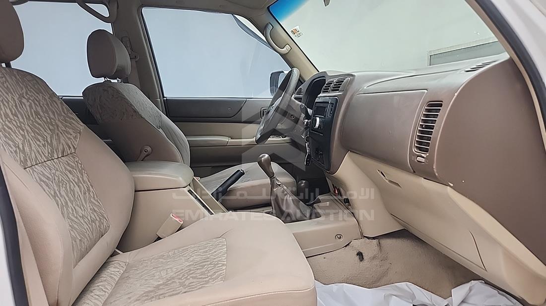 2002 Nissan Patrol — Front Right Passenger Seat View — Photo 25