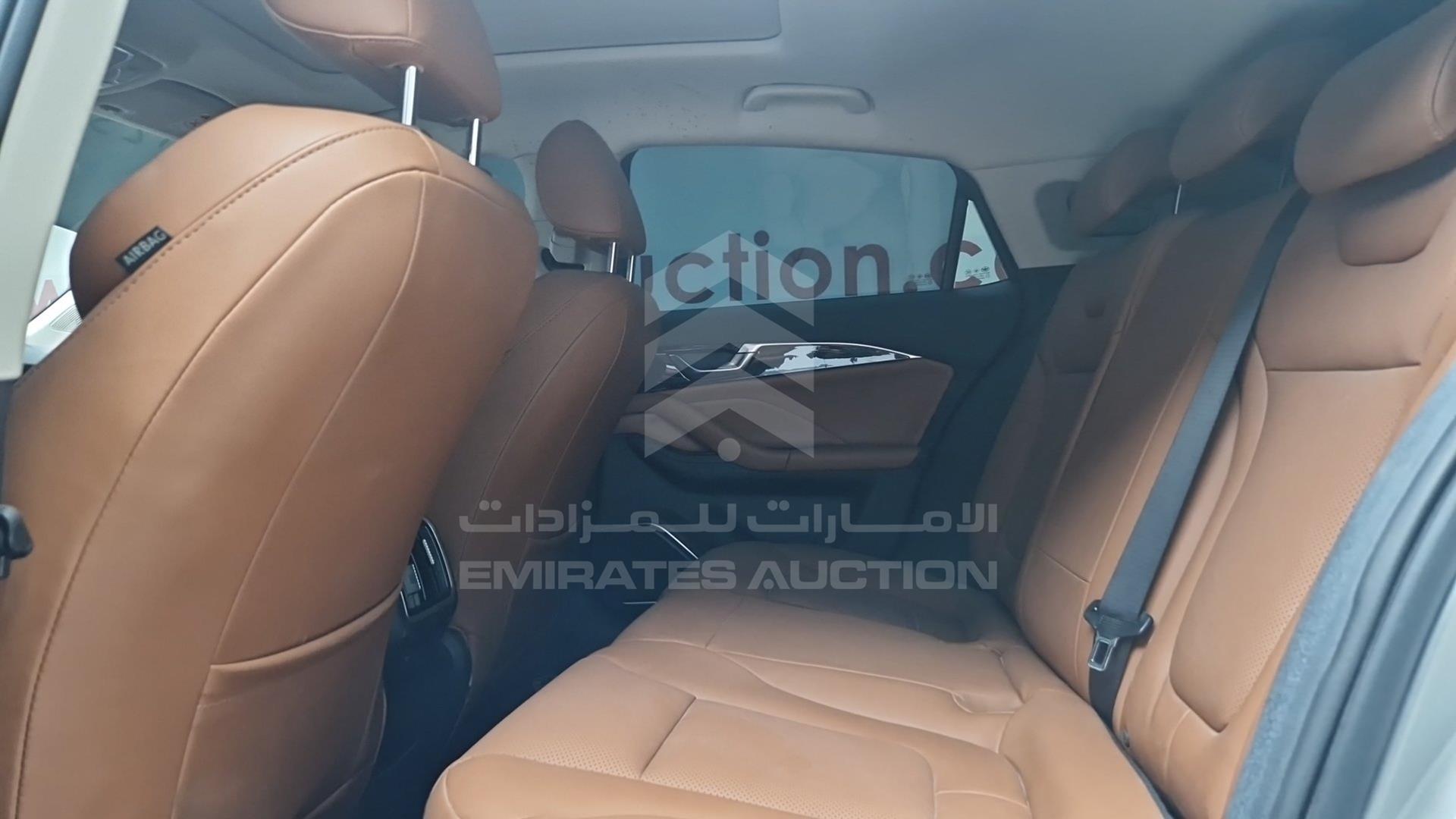 2023 BESTUNE B70 VIN: LFP83ACP3P1K30659