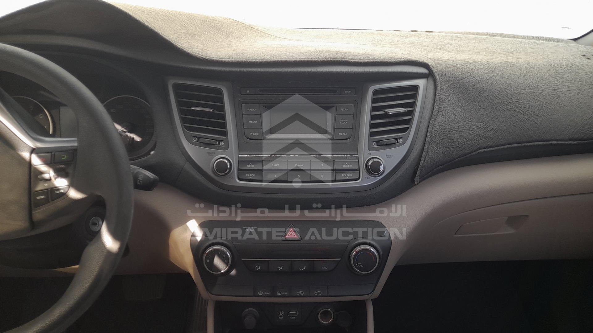2017 HYUNDAI TUCSON VIN: TMAJ28134HJ376409