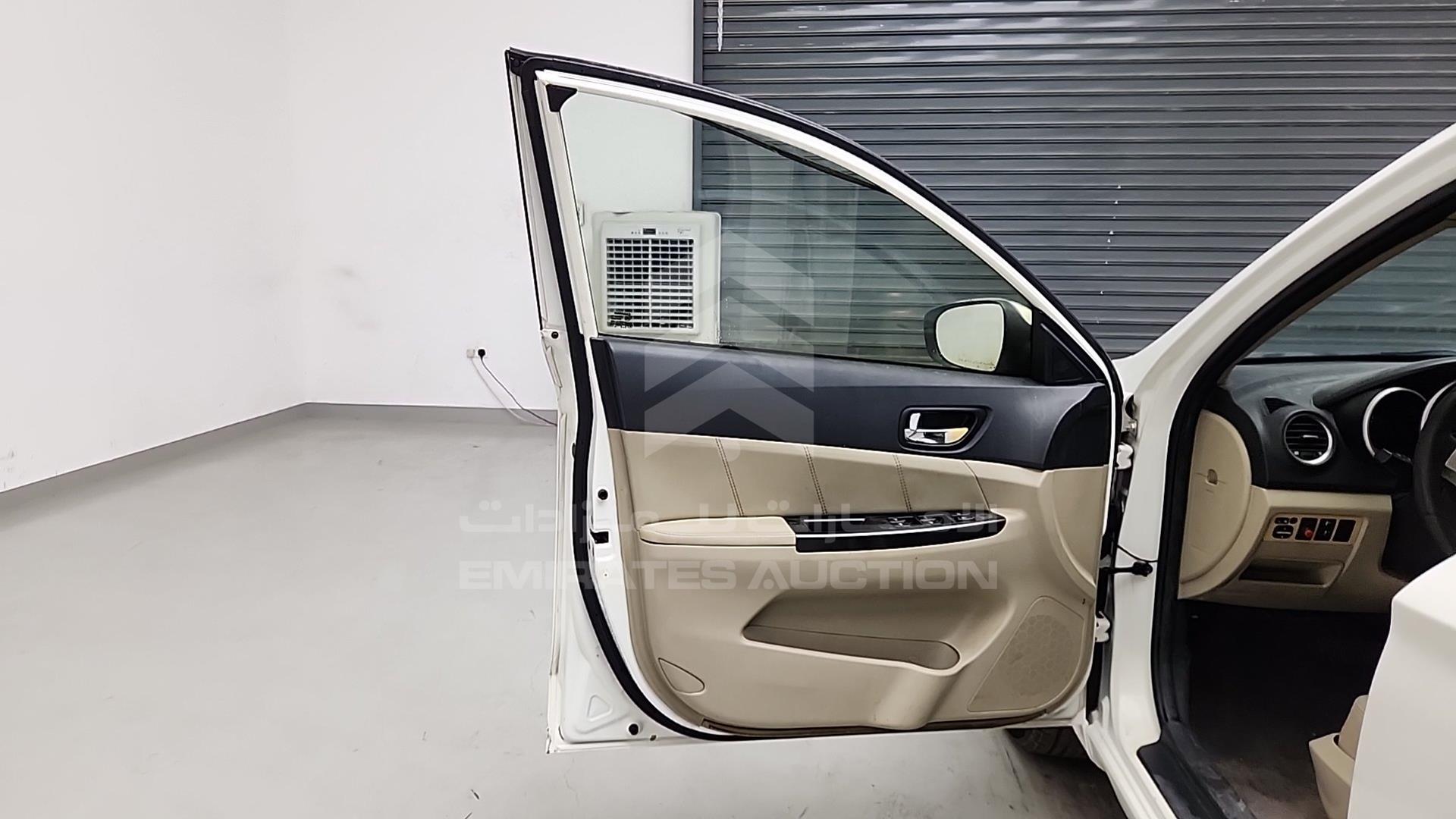 2016 CHANGAN EADO VIN: LS5A2AGE6GA955036