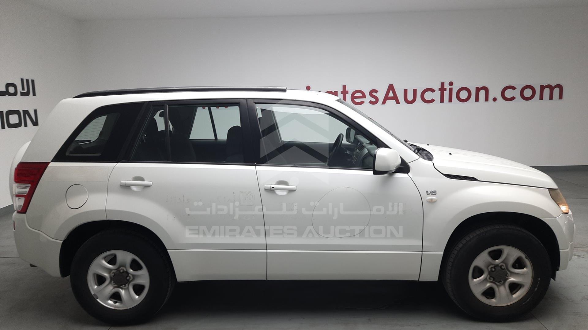 2008 SUZUKI GRAND VITARA VIN: JS3TD94V284110047