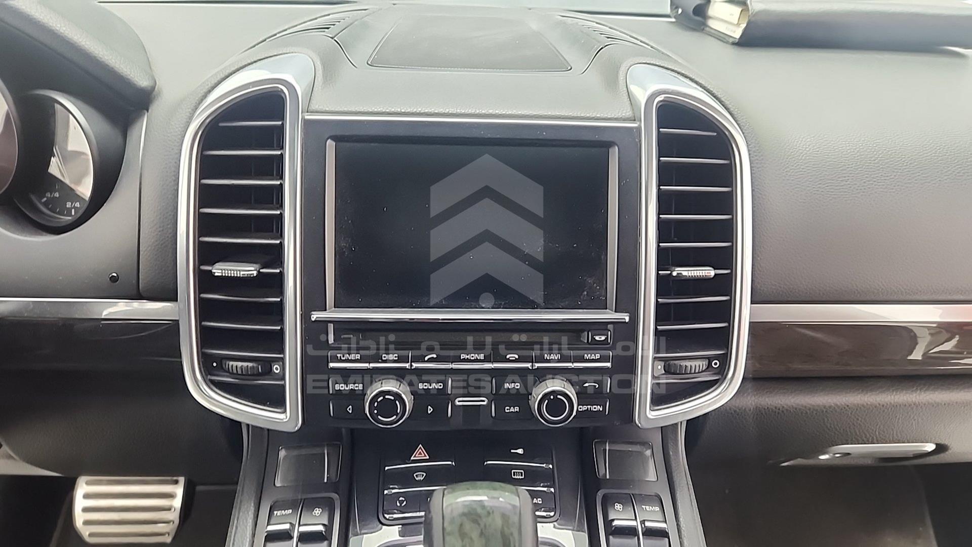 2011 PORSCHE CAYENNE VIN: WP1ZZZ92ZBLA41457