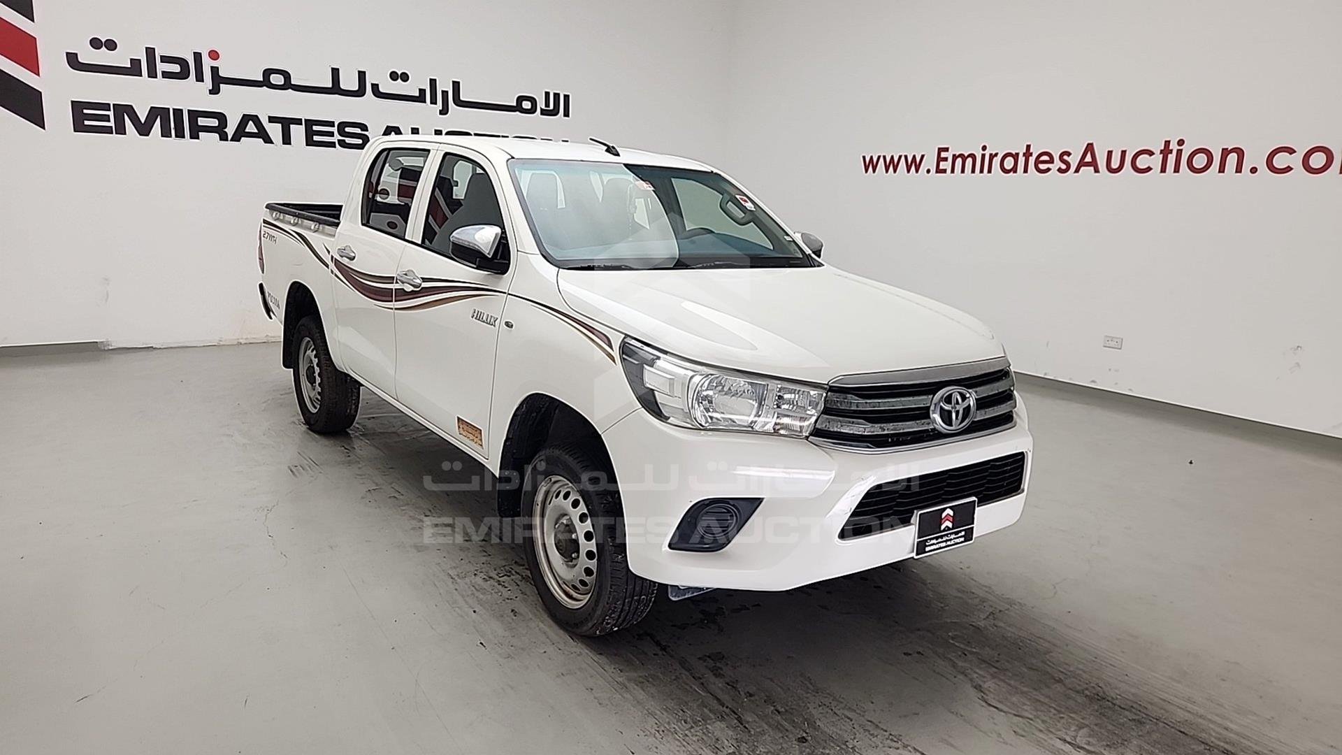 2019 TOYOTA HILUX VIN: MR0DX9CD1K2521317