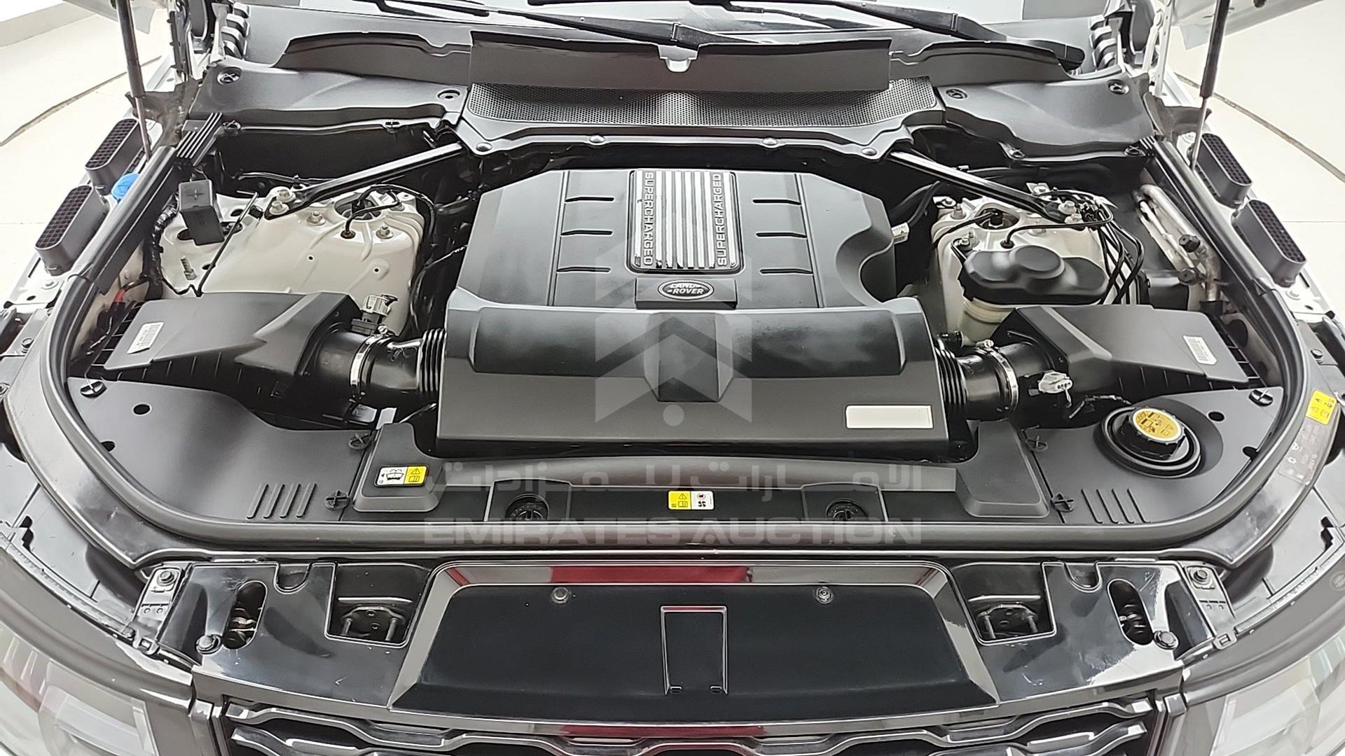 2019 RANGE ROVER SPORT VIN: SALWA2BE9KA832194