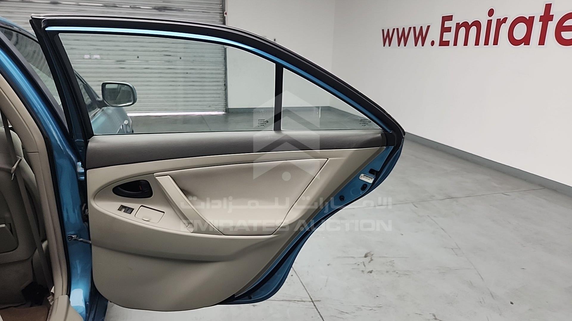 2011 TOYOTA CAMRY VIN: 6T1BE42K3BX700802