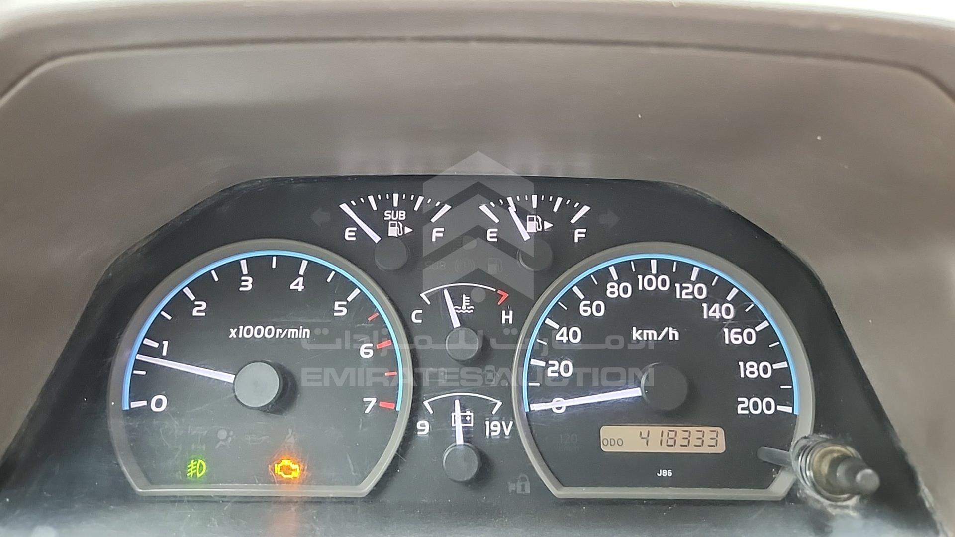 2012 TOYOTA LAND CRUISER VIN: JTFLU73J3C4522897