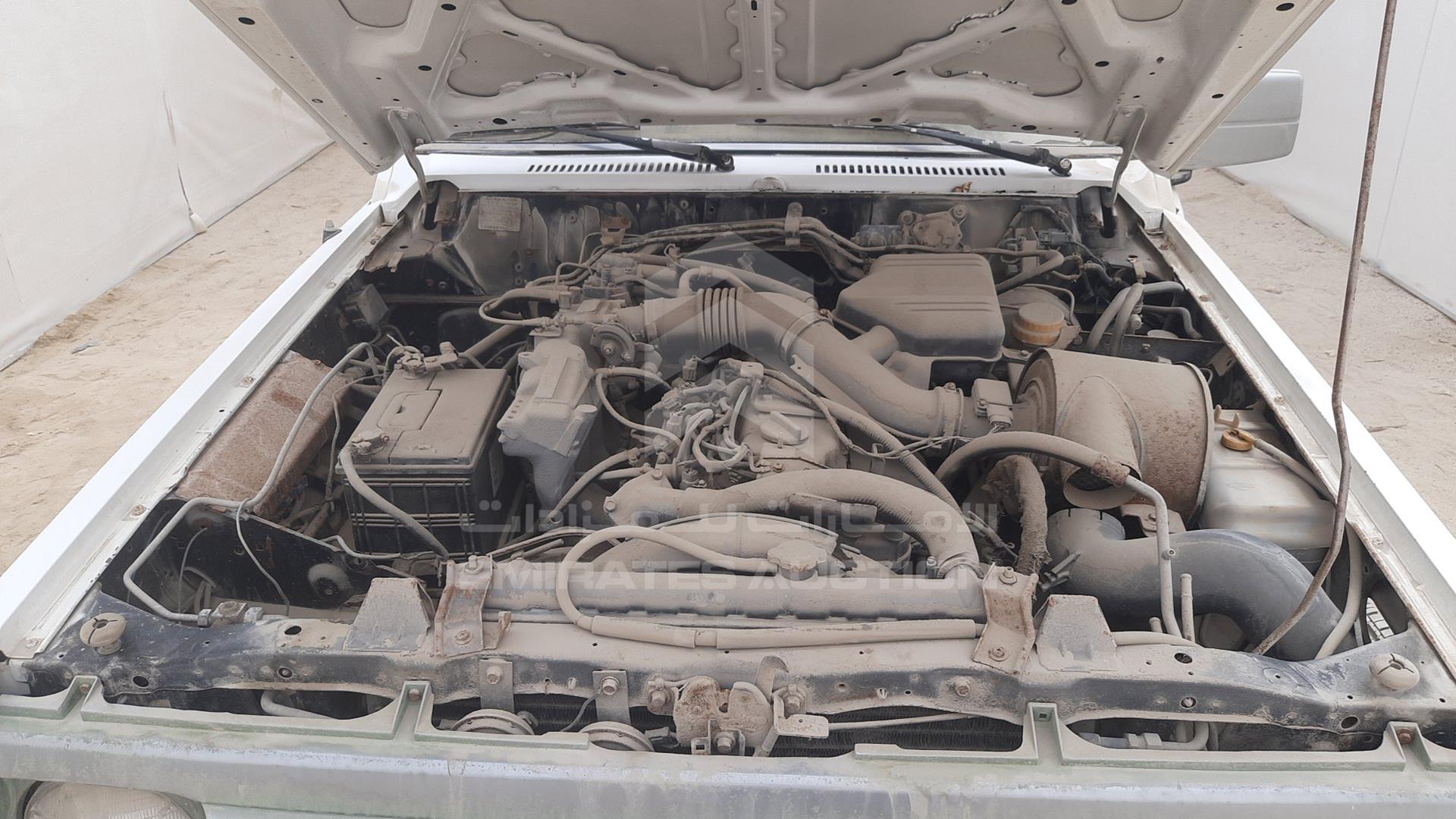 1993 NISSAN PATROL VIN: WGY60366163