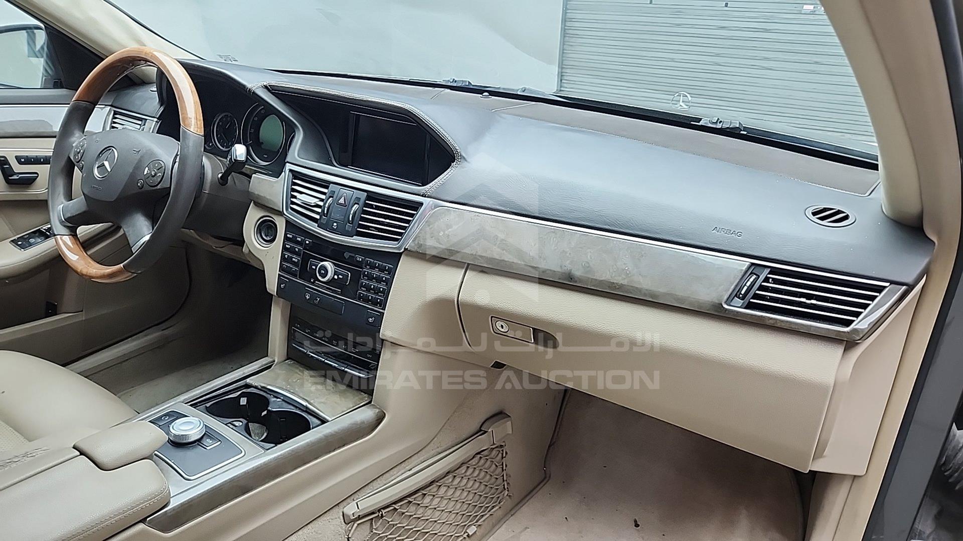 2010 MERCEDES E 350 VIN: WDDHF8HB9AA092331