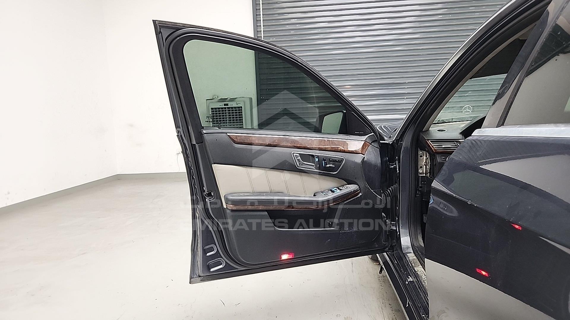 2010 MERCEDES E350 VIN: WDDHF8HB1AA169130