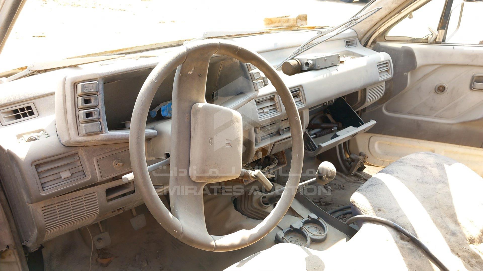 1993 PICK-UP --- VIN: JAATFR16HP7103054