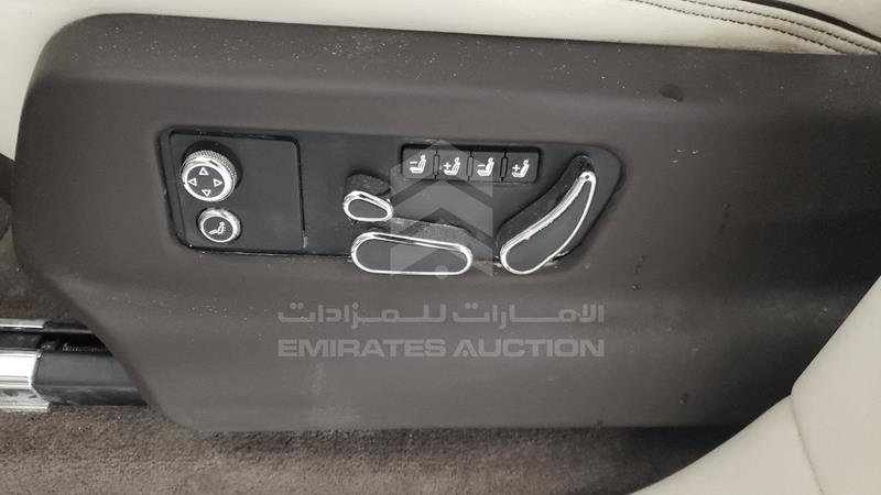 SJAAM2ZV0NC039794 Auction: EmiratesAuction Lot: 405218 SJAAM2ZV0NC039794 Bentley Bentayga 2022 WHITE Photo 16