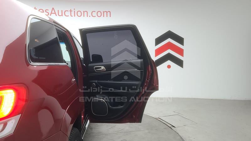 VIN: 1C4RJFJT0EC253275 Auction: EmiratesAuction Lot: 408759 VIN: 1C4RJFJT0EC253275 Jeep Grand Cherokee 2014 RED Photo 38