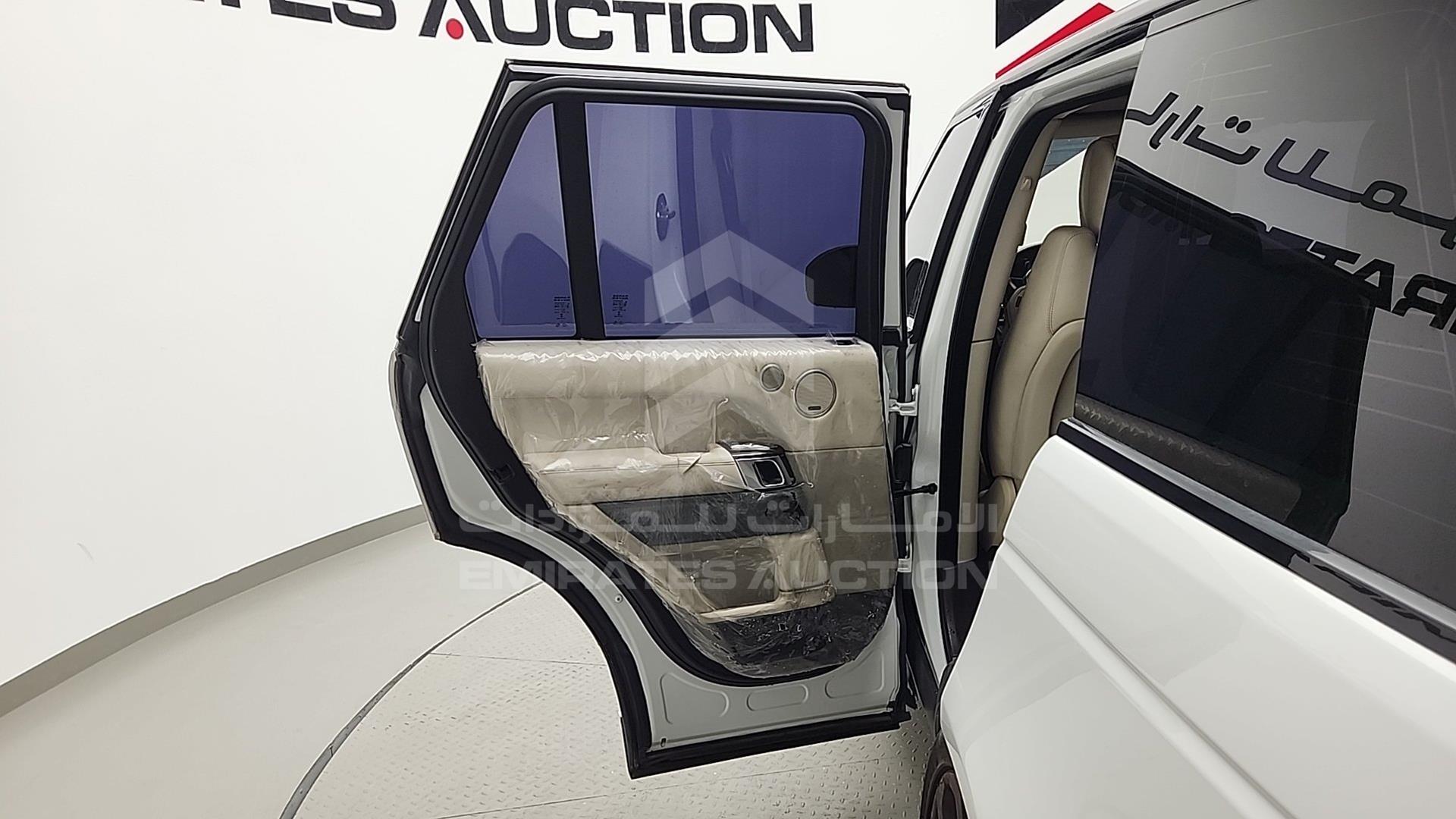2013 RANGE ROVER VOGUE VIN: SALGA2EF8DA113790