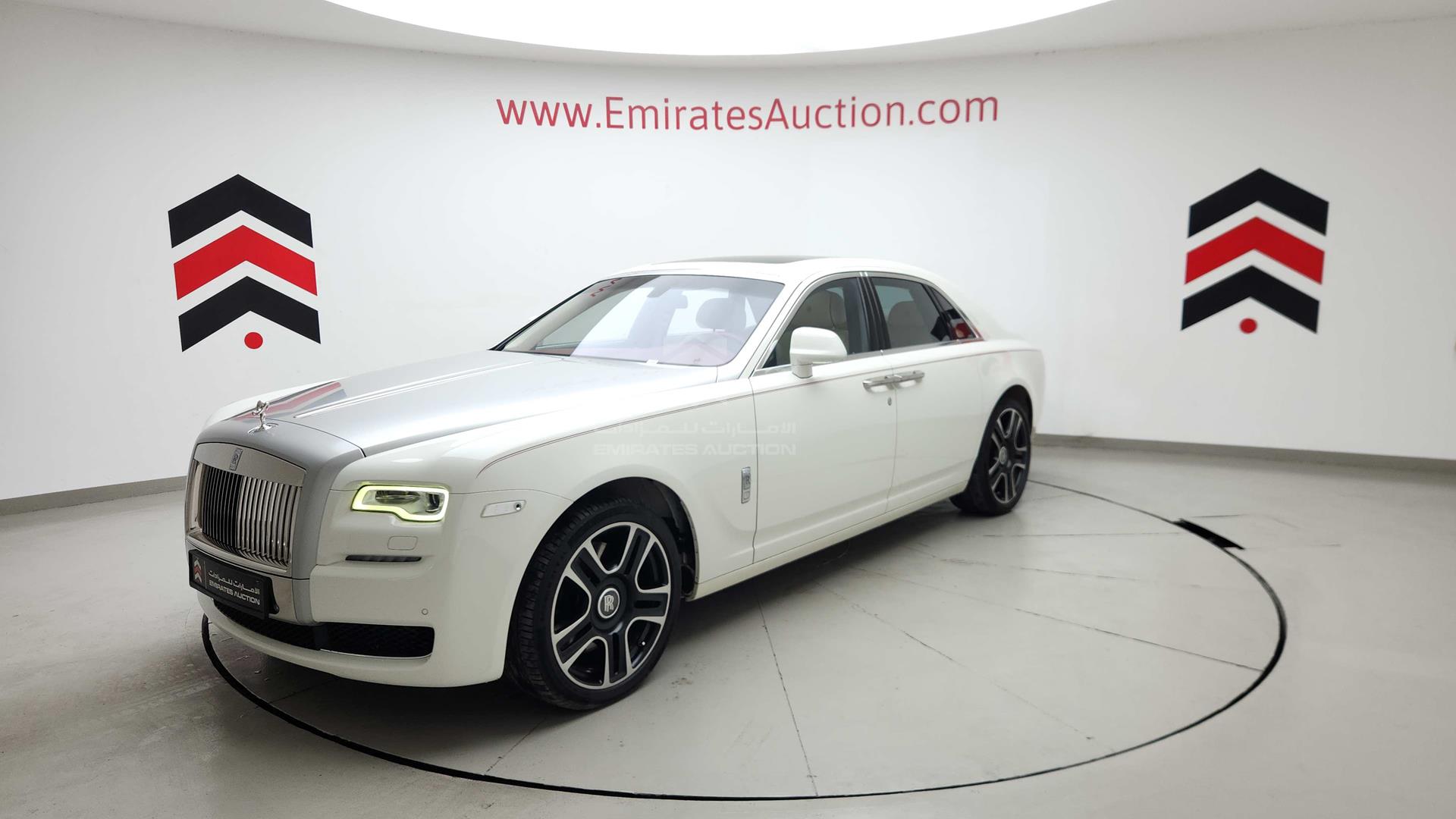 2016 ROLLS-ROYCE GHOST VIN: SCA664S09GUX41870