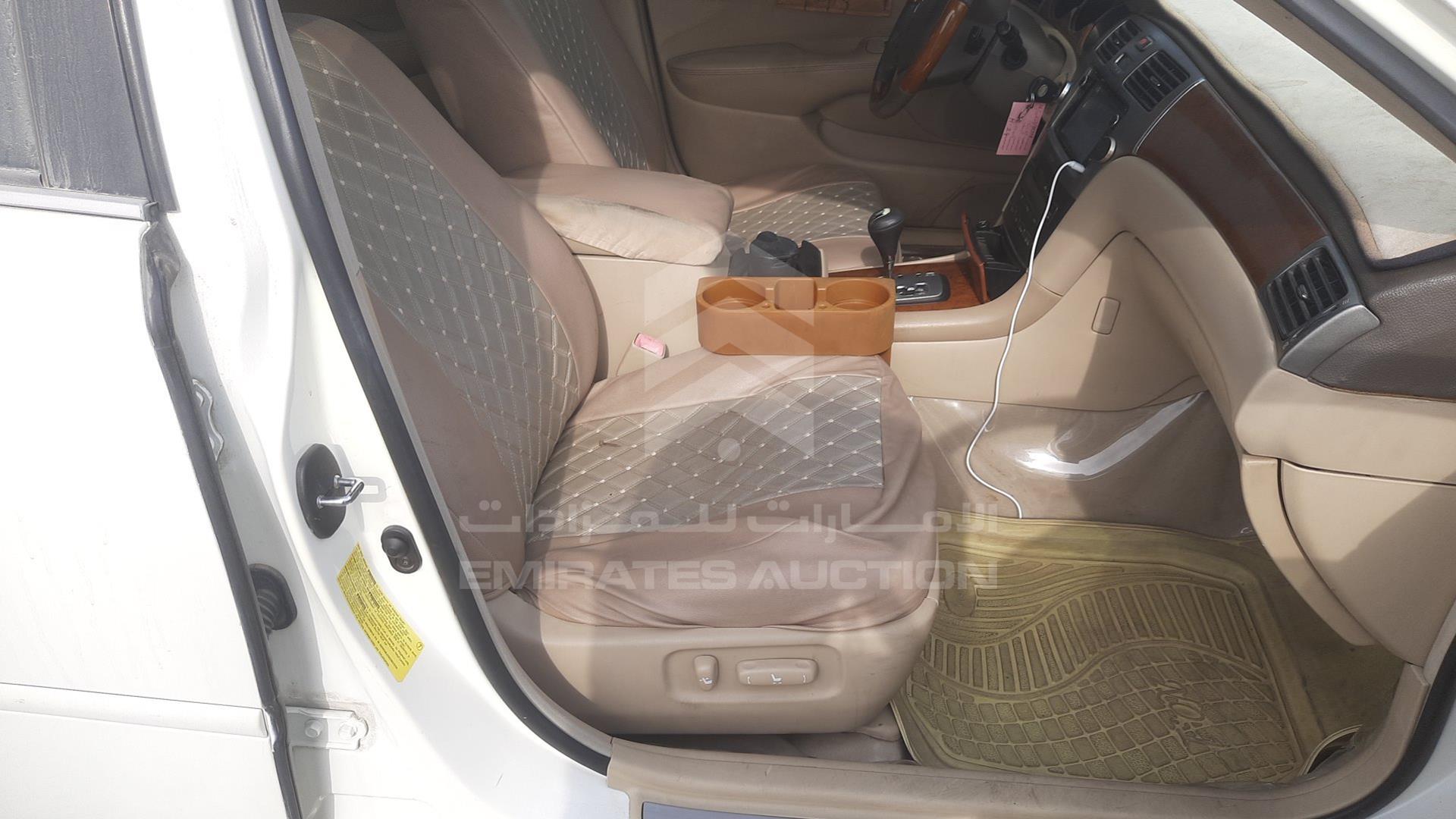 2006 LEXUS ES 330 VIN: JTHBA30G965161266