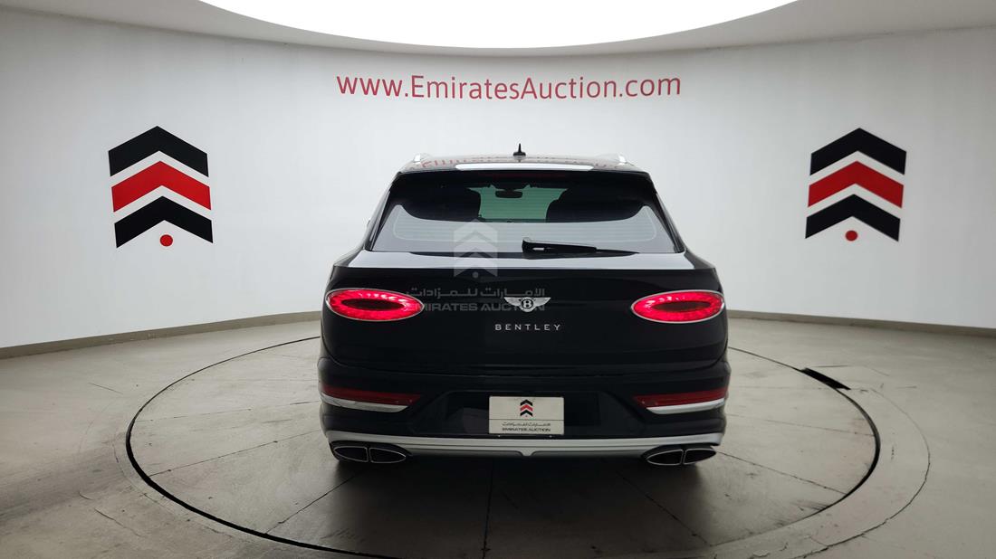 2025 Bentley Bentayga — Rear View — Photo 10