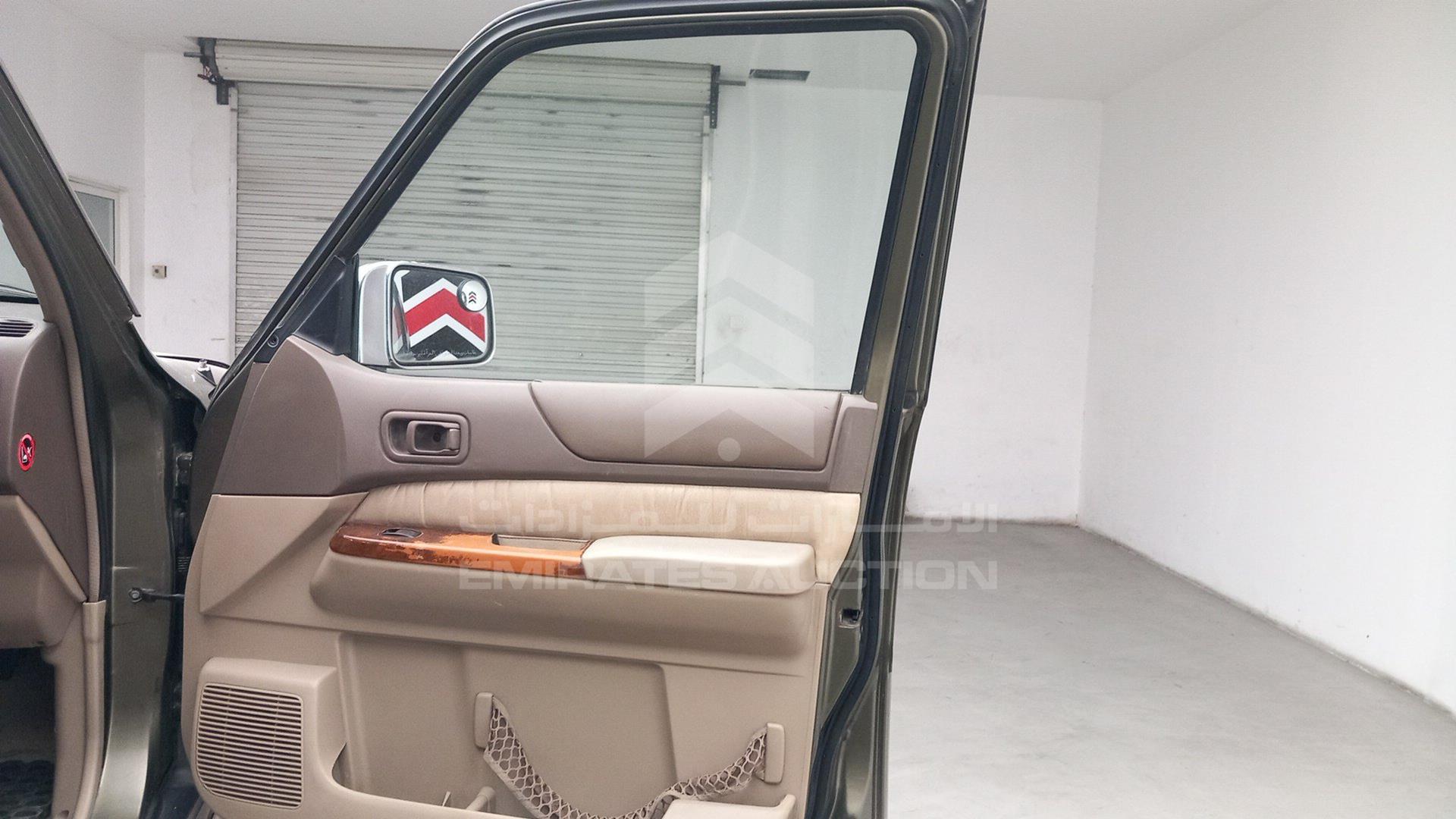 1998 NISSAN PATROL VIN: JN1TBSY61Z0408538