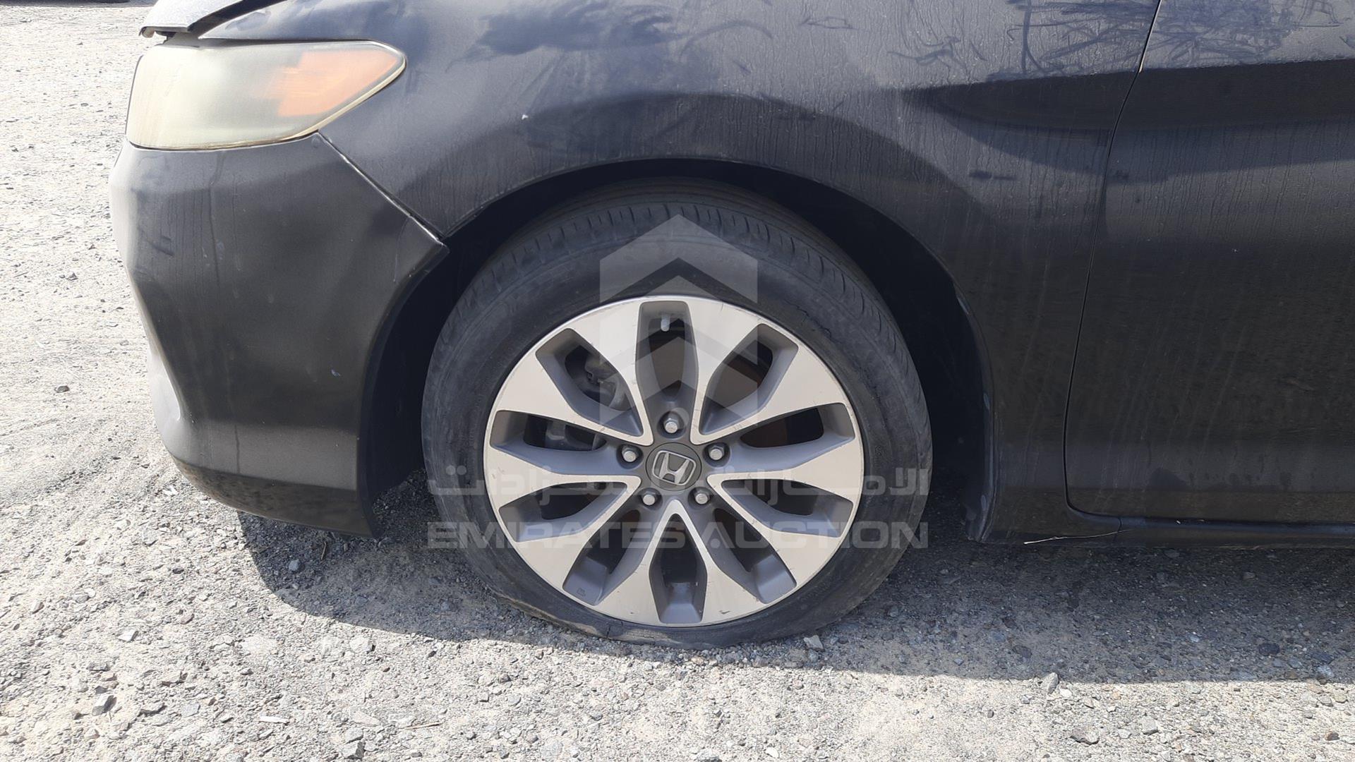 2014 HONDA ACCORD VIN: 1HGCT1271EA600601