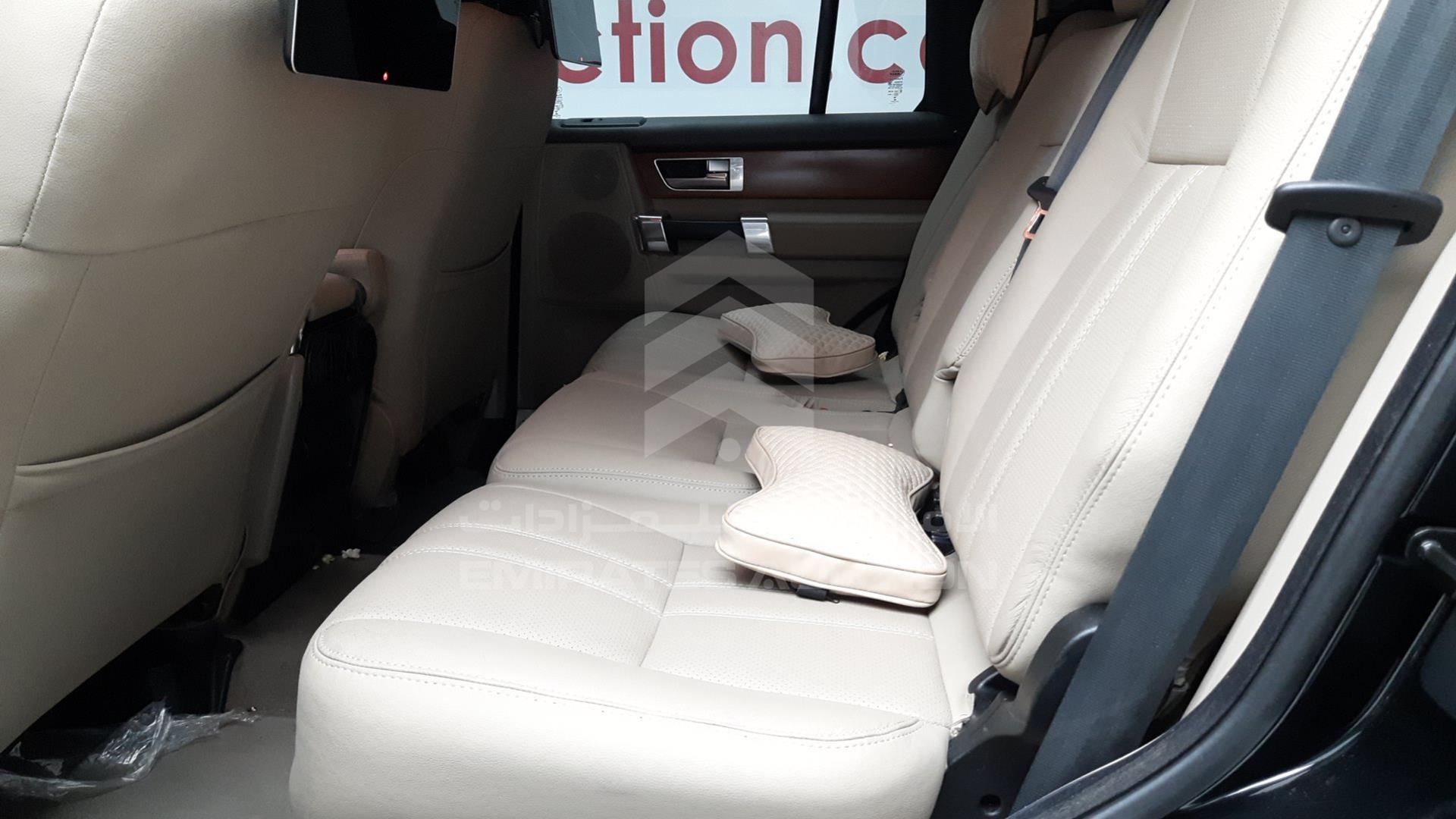 2015 LAND ROVER LR4 VIN: SALLAAAV6FA775622