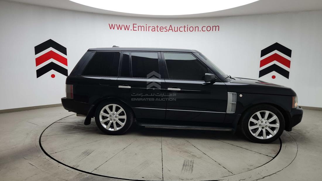 2008 Range Rover Vogue — Right Full View — Photo 39