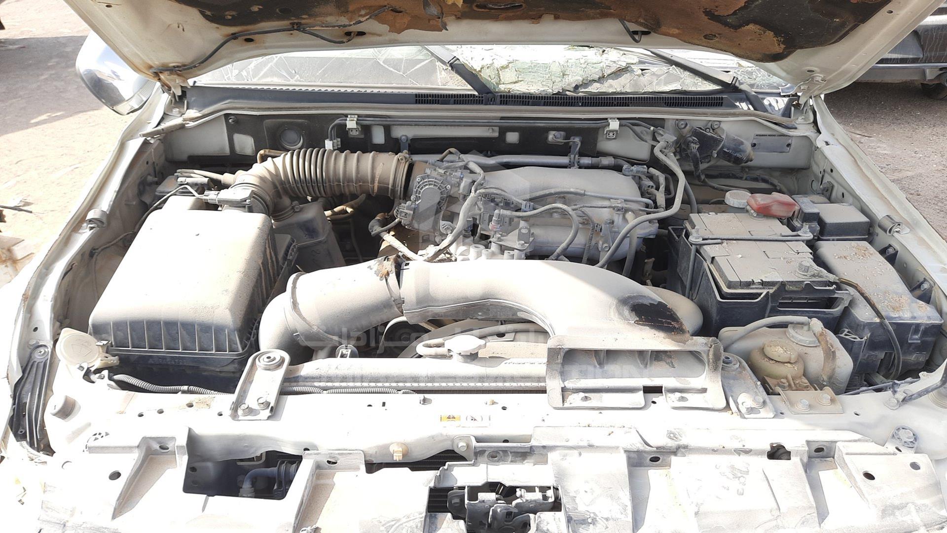 2014 MITSUBISHI PAJERO VIN: JMYLRV95WEJ707696