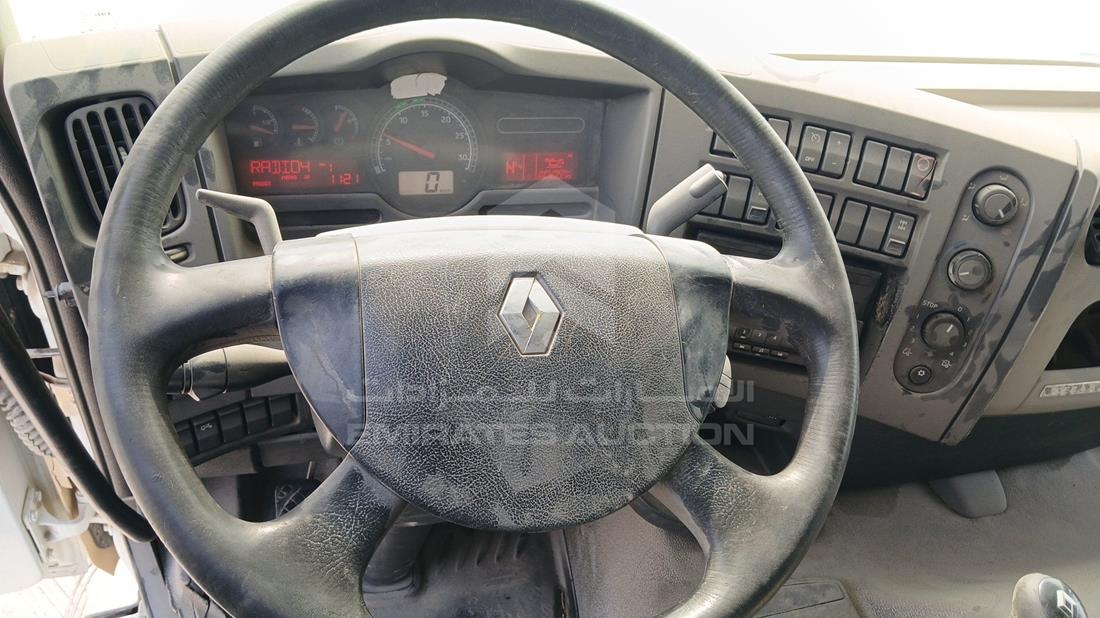 رينو 440 2014 — التحكمات في عجلة القيادة — صورة 14