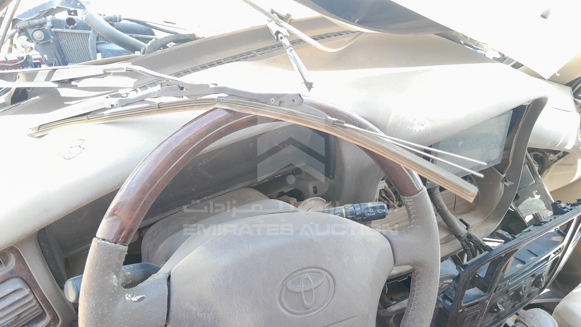 2000 TOYOTA LAND CRUISER VIN: JT3HT05J6Y0118470