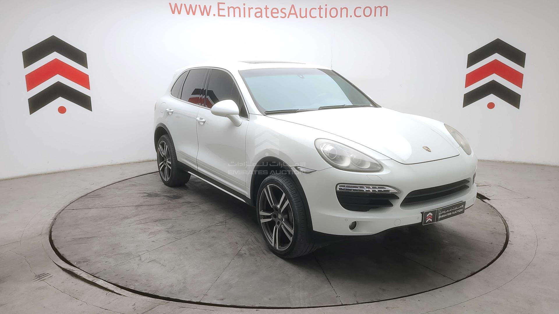 2013 PORSCHE CAYENNE VIN: WP1ZZZ92ZDLA81351