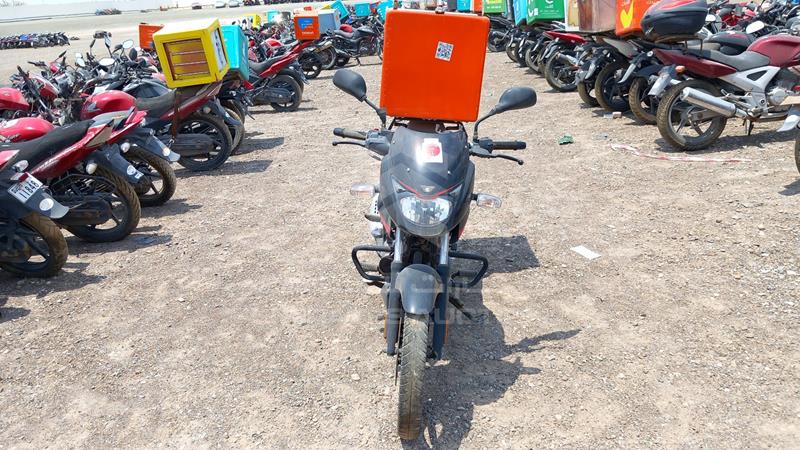 MD2A11CX1MCF13999 Auction: EmiratesAuction Lot: 406927 MD2A11CX1MCF13999 Bajaj Pulsar 0 BLACK Photo 1